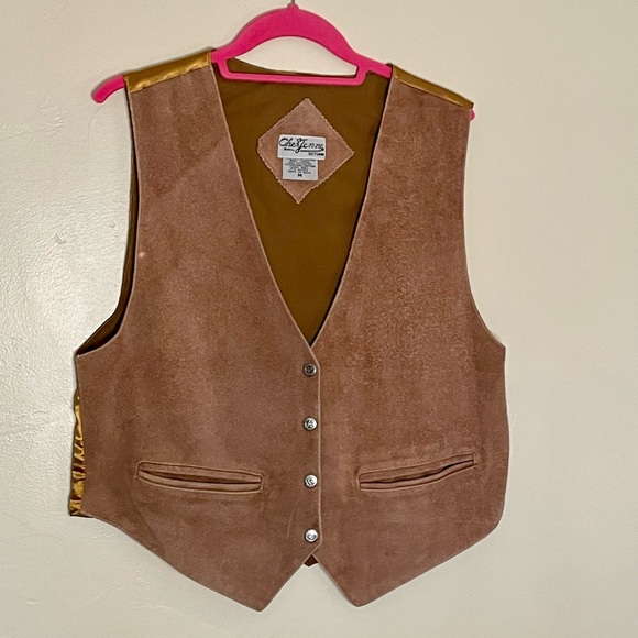 VTG Leather Waistcoat in Brown - Picture 6 of 8
